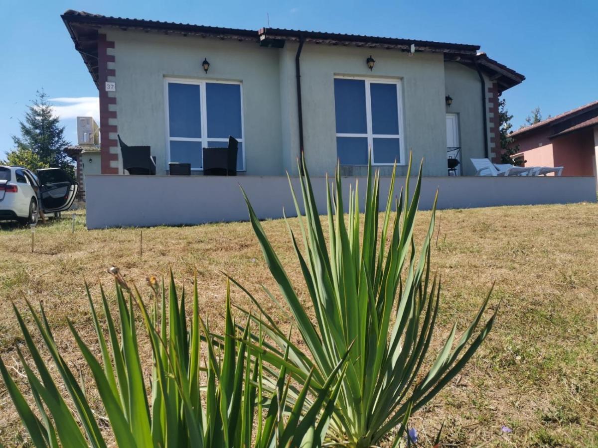 Villa Emine Banya  Esterno foto